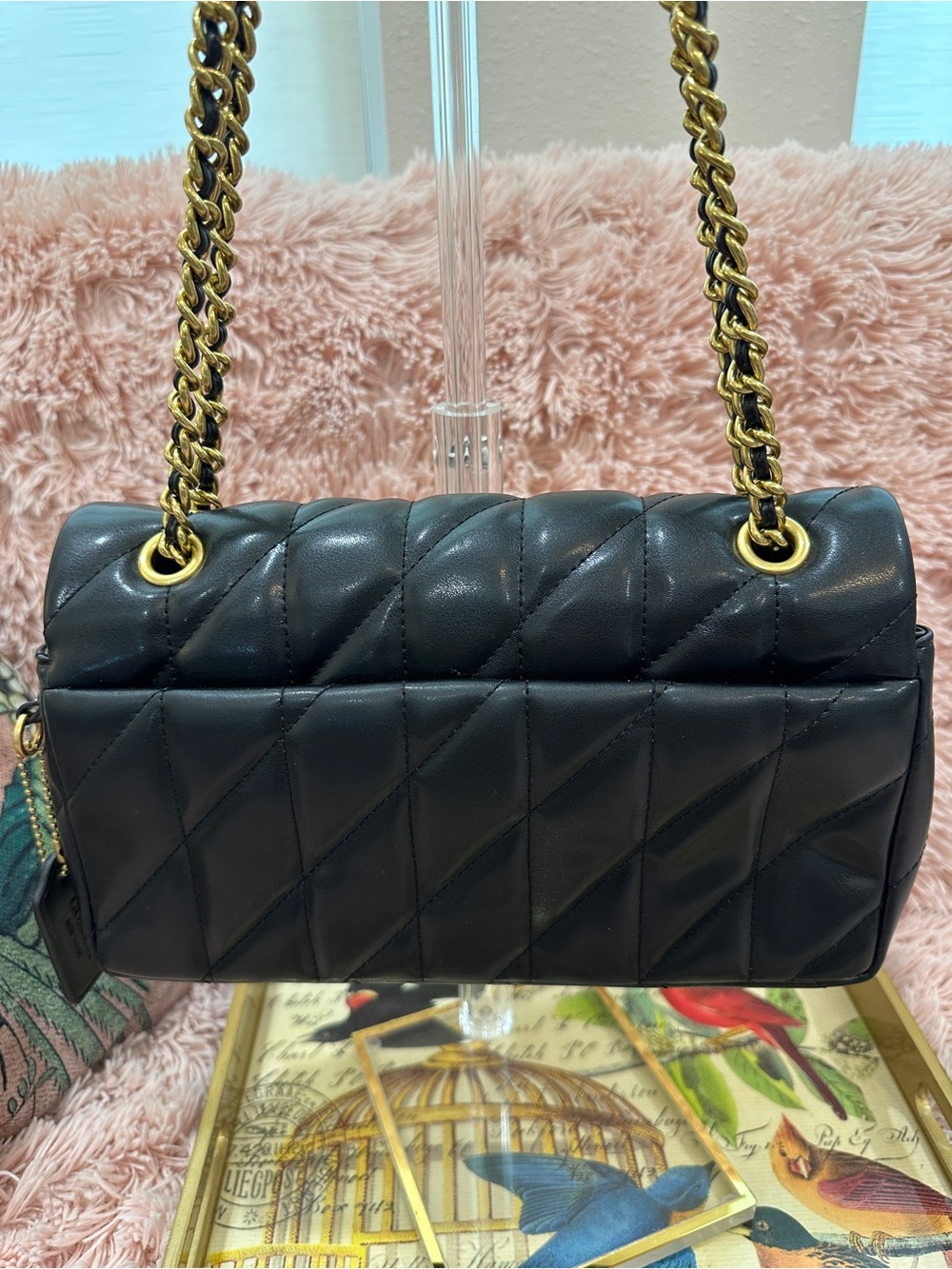 Coach Black Quilted Tabby 26 w/ Gold Chain Strap EUC - Picture 6 of 12